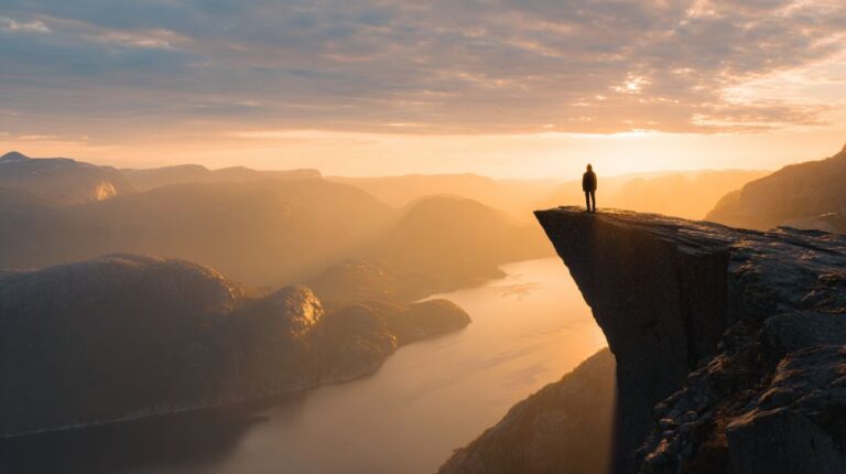 hipnoterapia Warszawa - czy hipnoza regresyjna jest bezpieczna- hipnoterapia