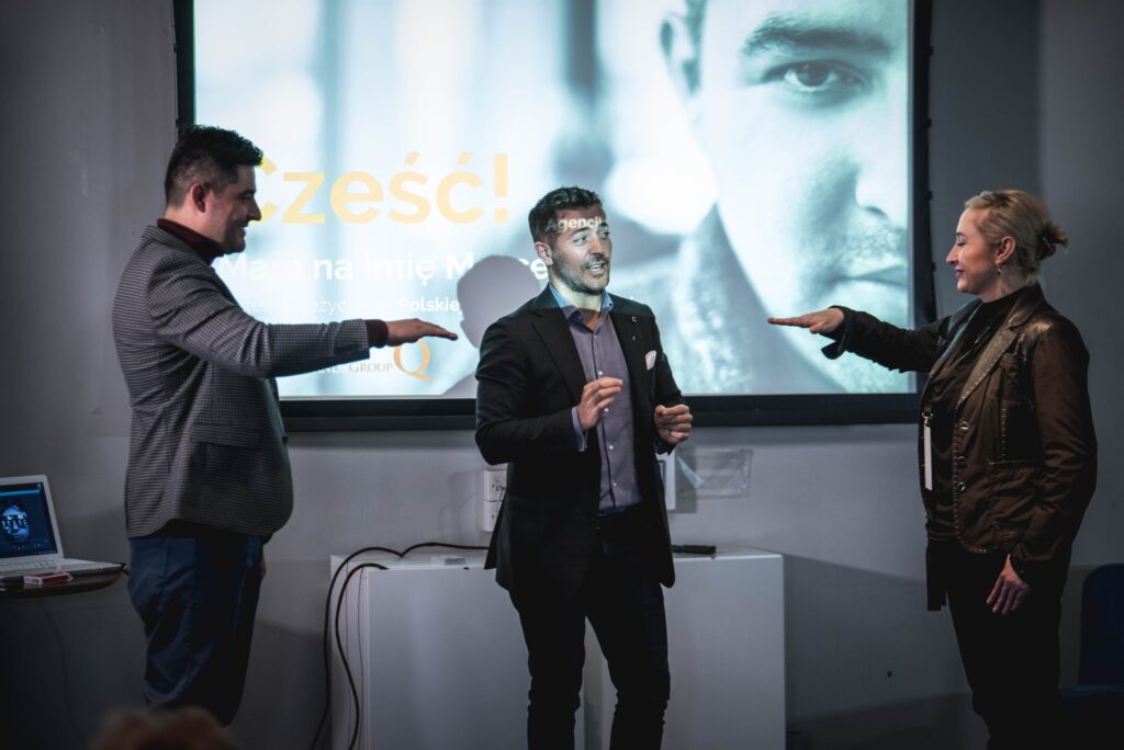 Uczestnicy podczas warsztatu Wewnętrzny Krytyk w Warszawie