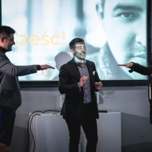 Uczestnicy podczas warsztatu Wewnętrzny Krytyk w Warszawie